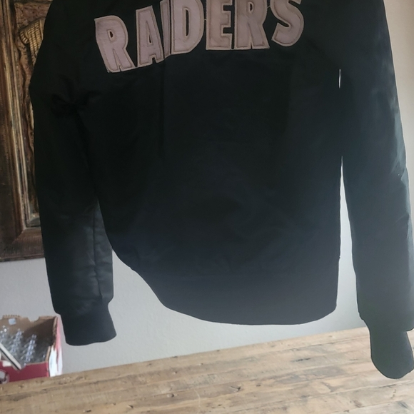 Authentic Starter Jacket - Picture 6 of 14